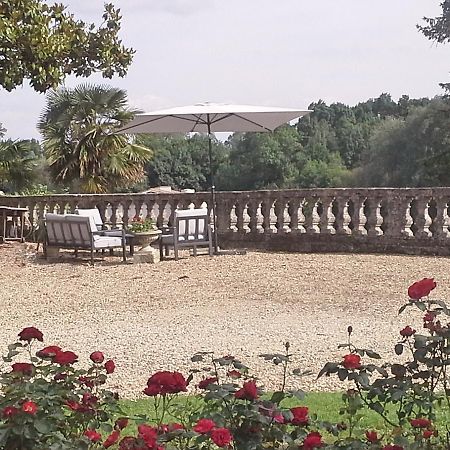 Bed and Breakfast Le Logis De Ruelle Exterior foto